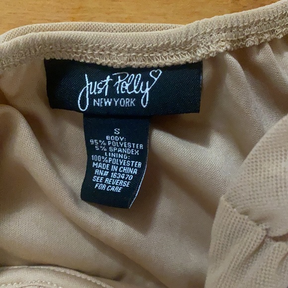 Tops - Picture 10 of 10